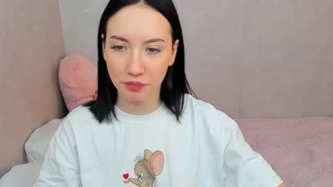 Snapshot of eileenmoores chatting on March 2026 01:04:02 PM eileenmoores online show from March 2026 01:04:02 PM