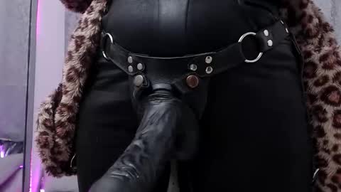 Eileen online show from April 2026 05:06:02 PM