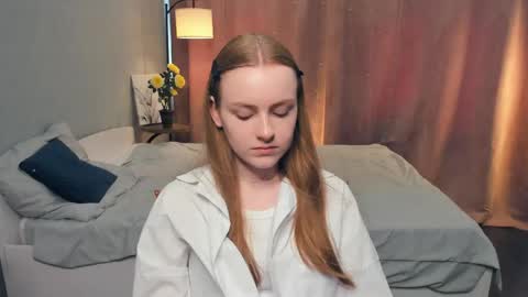 Snapshot of eilenerihner chatting on June 2026 07:53:02 AM Eile online show from June 2026 07:53:02 AM