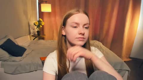 Snapshot of eilenerihner chatting on June 2026 07:18:01 AM Eile online show from June 2026 07:18:01 AM