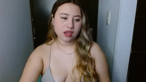 Snapshot of eimy_collin chatting on May 2026 05:38:02 AM EIMY MODEL INDEPENDENT online show from May 2026 05:38:02 AM