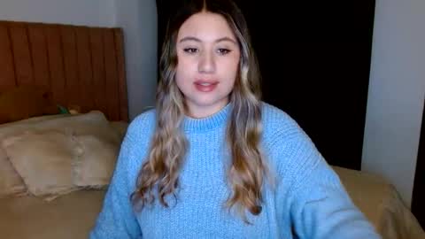 Snapshot of eimy_collin chatting on May 2026 07:04:02 AM EIMY MODEL INDEPENDENT online show from May 2026 07:04:02 AM