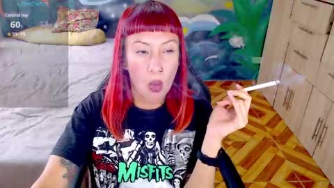 Snapshot of eimy_lorens chatting on June 2026 05:49:02 PM EIMY online show from June 2026 05:49:02 PM