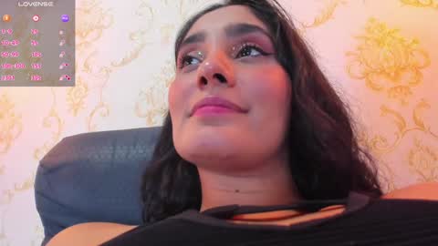 Eimy online show from December 2024 11:26:02 PM