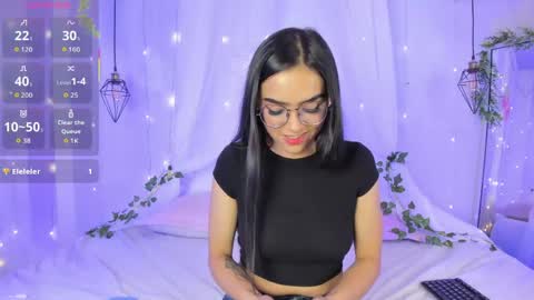 eimy_rosse18 online show from April 2026 02:22:01 PM