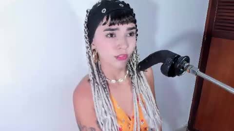 Snapshot of eimy_salome15 chatting on August 2026 05:27:02 PM eimy_salome15 online show from August 2026 05:27:02 PM
