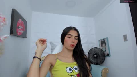 eimy online show from October 2025 07:14:02 PM