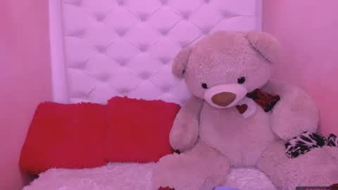 eimy online show from May 2026 01:30:01 PM