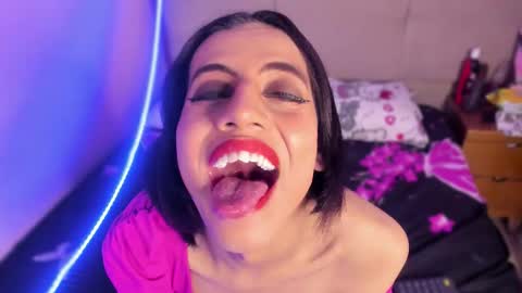 Eimyflorian online show from November 2025 12:04:01 PM