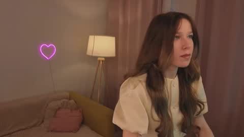 eira_kilian online show from November 2025 07:33:02 AM