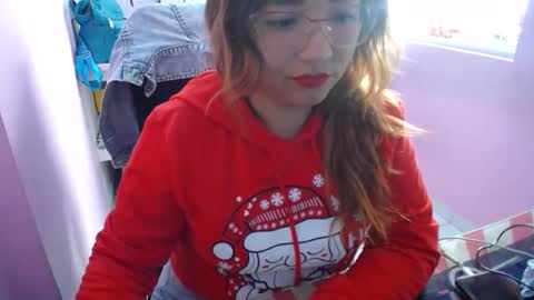 Snapshot of eireneninon chatting on December 2024 06:15:01 PM Eirene online show from December 2024 06:15:01 PM