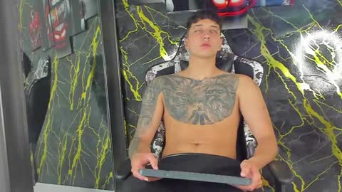 Eithan online show from April 2026 12:31:01 PM