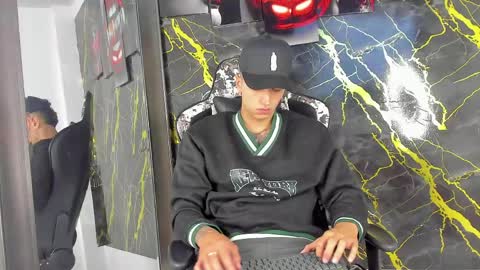 Eithan online show from April 2026 11:46:02 AM