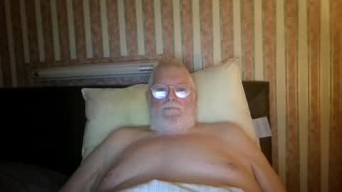 Snapshot of eketman1964 chatting on September 2025 10:58:02 PM eketman1964 online show from September 2025 10:58:02 PM