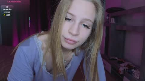 please read my bio there is information about private shows and about my personality online show from April 2026 10:59:01 AM