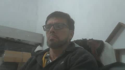 Snapshot of el_principe_veryhot chatting on April 2026 03:24:01 AM el_principe_veryhot online show from April 2026 03:24:01 AM