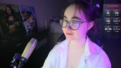 If you like it when I meow give me a thumbs up online show from January 2025 05:09:02 PM