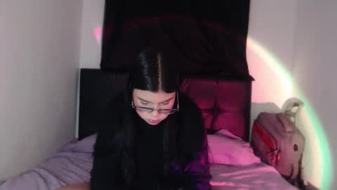 Snapshot of ela_lovely chatting on April 2026 03:04:02 AM Ela online show from April 2026 03:04:02 AM