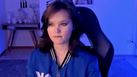 Your sweet girl online show from December 2024 07:36:01 PM