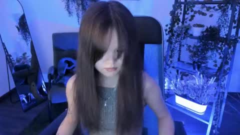 Snapshot of elainebeness chatting on May 2026 07:20:01 PM Your sweet girl online show from May 2026 07:20:01 PM