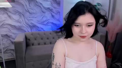 Snapshot of elara_irving chatting on July 2026 02:59:01 AM Elly online show from July 2026 02:59:01 AM