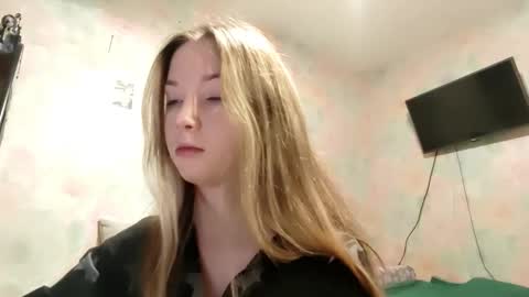 MIa online show from February 2026 01:20:02 AM