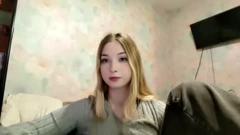 MIa online show from April 2026 06:49:01 AM