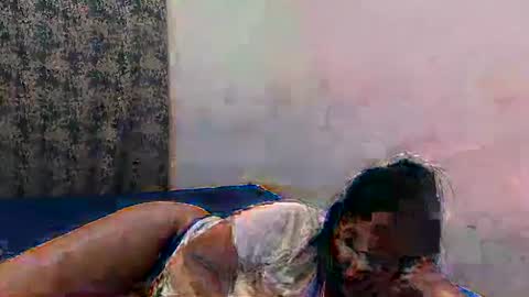 Isabella online show from May 2026 02:29:02 AM