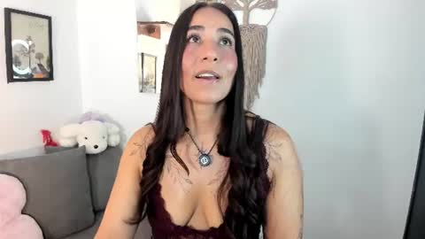 Snapshot of electra_hunt chatting on June 2026 02:12:02 AM Electra- Please help me reach 100 likes online show from June 2026 02:12:02 AM