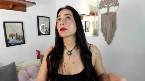Snapshot of electra_hunt chatting on July 2026 04:19:01 AM Electra- Please help me reach 100 likes online show from July 2026 04:19:01 AM