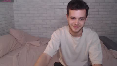 Alex online show from December 2024 04:40:01 PM