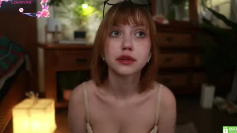 Snapshot of electric_woman chatting on September 2025 02:54:01 PM Aleksa online show from September 2025 02:54:01 PM