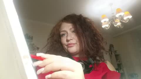 Scarlet online show from April 2026 07:19:01 PM