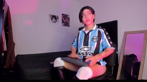 elektra carey online show from November 2025 11:48:02 PM