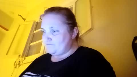 Snapshot of elena2025 chatting on October 2025 03:10:02 PM ELENA online show from October 2025 03:10:02 PM