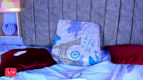 Snapshot of elena_sanz chatting on May 2026 04:04:02 PM Elena online show from May 2026 04:04:02 PM