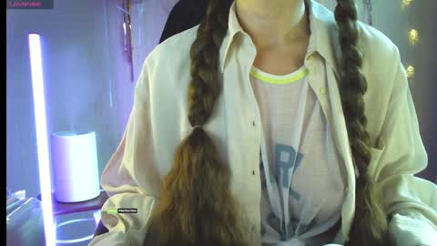 Heleonora online show from January 2025 09:07:01 AM