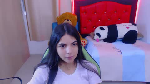 agnes online show from January 2025 06:45:01 PM