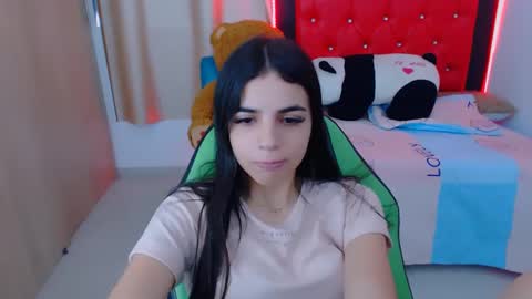 agnes online show from January 2025 05:51:01 PM