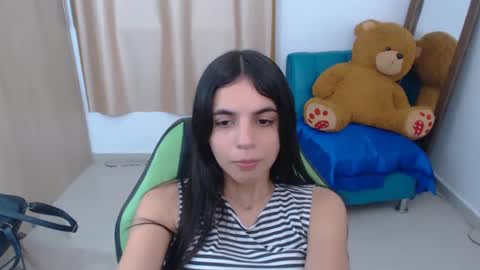 agnes online show from February 2025 09:31:01 PM