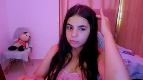 Snapshot of elenna_hotx chatting on June 2026 05:46:01 PM agnes online show from June 2026 05:46:01 PM