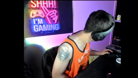 elephantrunkman online show from March 2025 06:41:01 AM