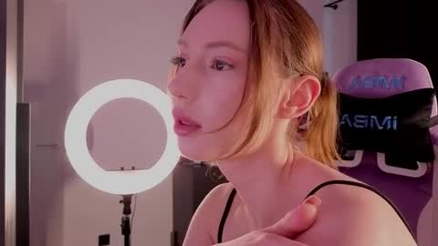 Elfie online show from April 2026 11:20:01 AM