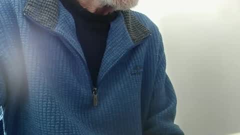 elfyonee online show from November 2025 10:35:02 AM