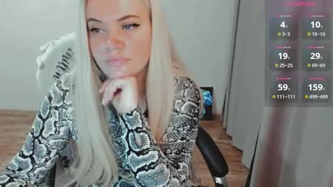 Snapshot of elia_ chatting on November 2025 06:58:02 AM Ella online show from November 2025 06:58:02 AM