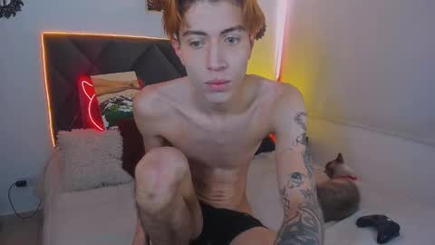 Snapshot of eliann_adam chatting on February 2025 06:19:01 PM eliann_adam online show from February 2025 06:19:01 PM