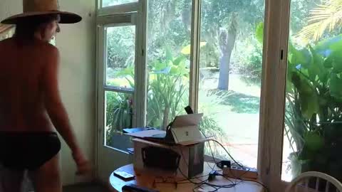 eliberator online show from May 2026 06:48:02 PM