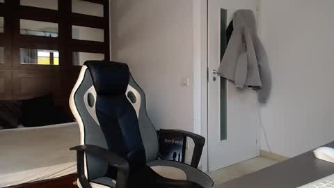 ElijahThorne online show from February 2026 06:40:02 AM