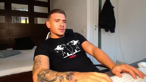 ElijahThorne online show from February 2026 10:11:01 AM