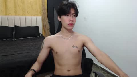 Snapshot of elio_collem chatting on December 2024 08:16:01 AM ELIO online show from December 2024 08:16:01 AM